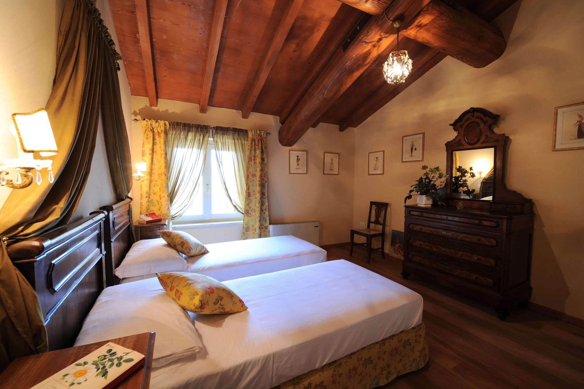 Relais Corte Paradiso Peschiera del Garda Ngoại thất bức ảnh