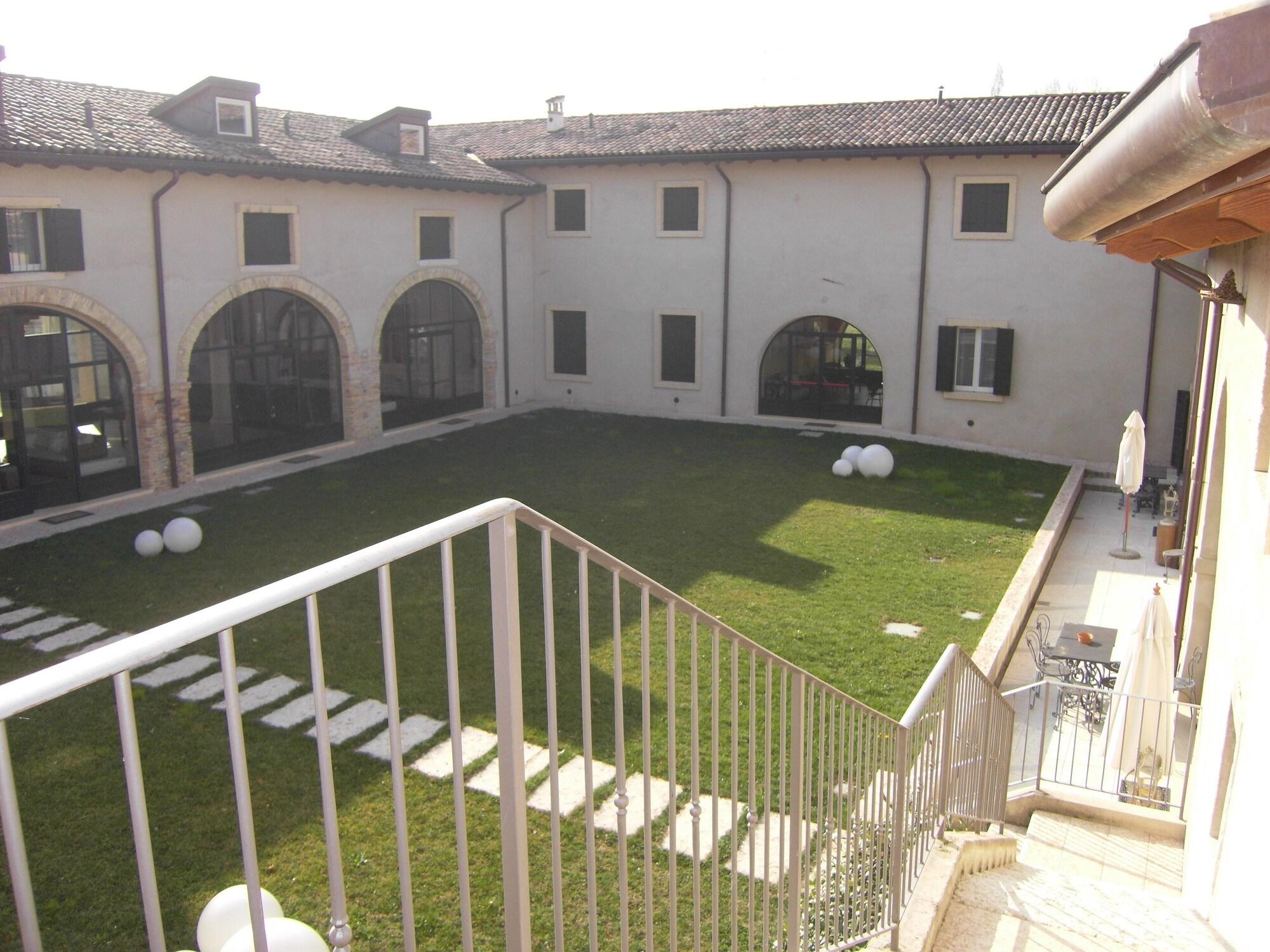 Relais Corte Paradiso Peschiera del Garda Ngoại thất bức ảnh